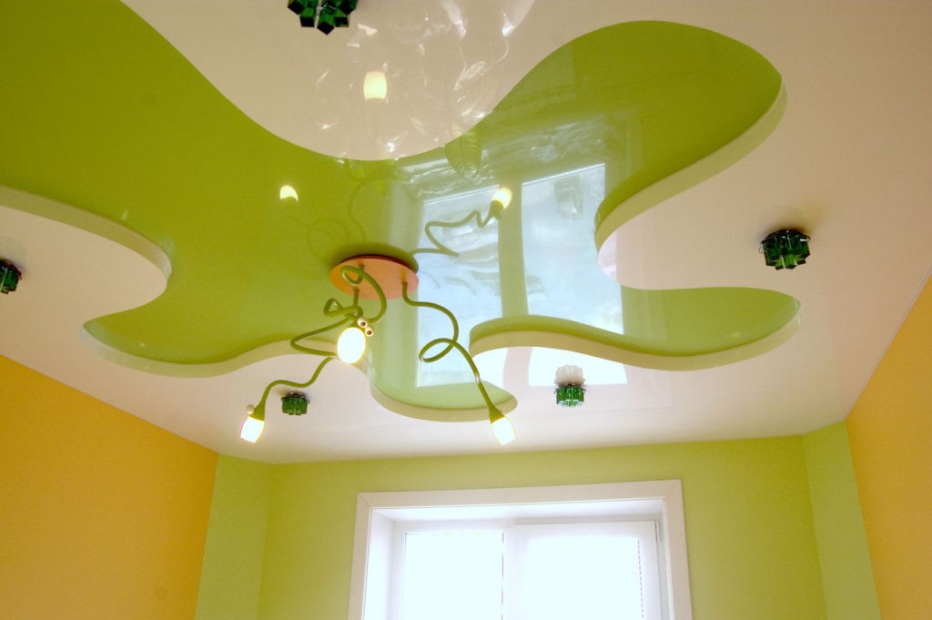 Комбинированный потолок в детской комнате