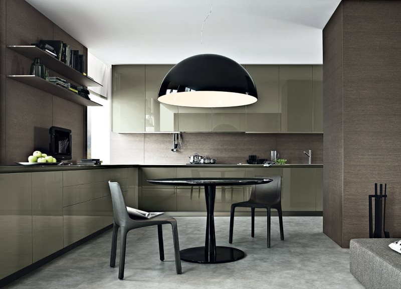Черный обеденный стол на кухне в стиле модерн