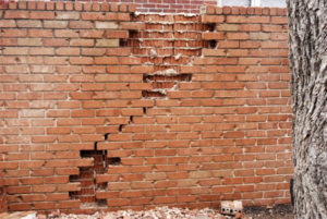  ремонт кирпичной кладки стен отдельными местами