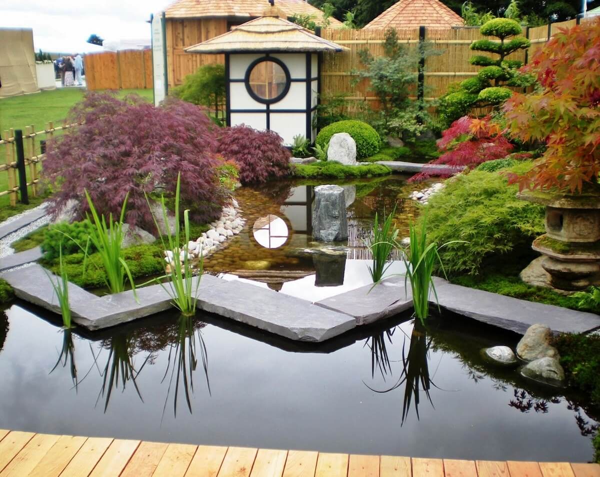 Мостик яцухаси для сада в японском стиле