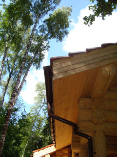 Строительство деревянного дома. Бревенчатые деревянные дома и бани, из сруба, тесанного и оцилиндрованного бревна