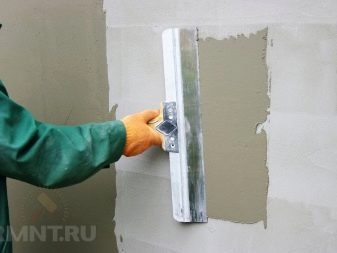 Как правильно шпаклевать стены: тонкости процесса